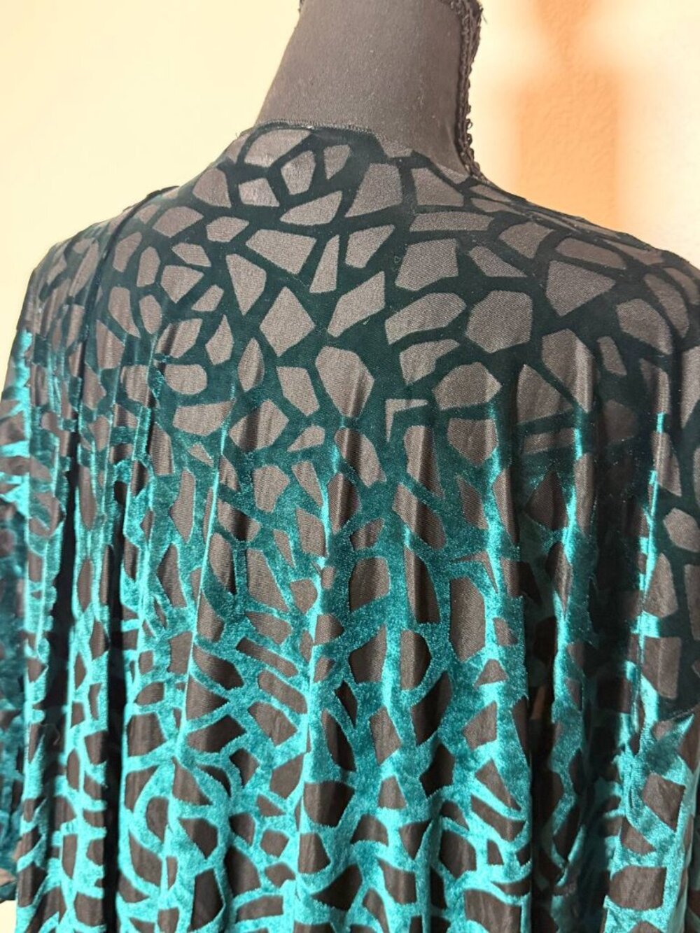 LulaRoe Teal Black Burnout Velvet Fringe Kimono Boho Festival Duster Large - Picture 5 of 9